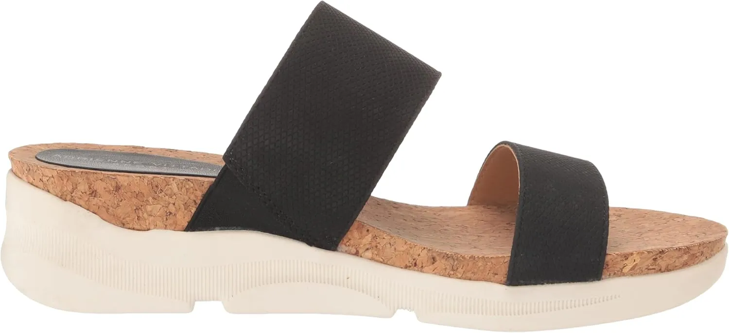 Adrienne Vittadini Women's Chip Flat Sandal