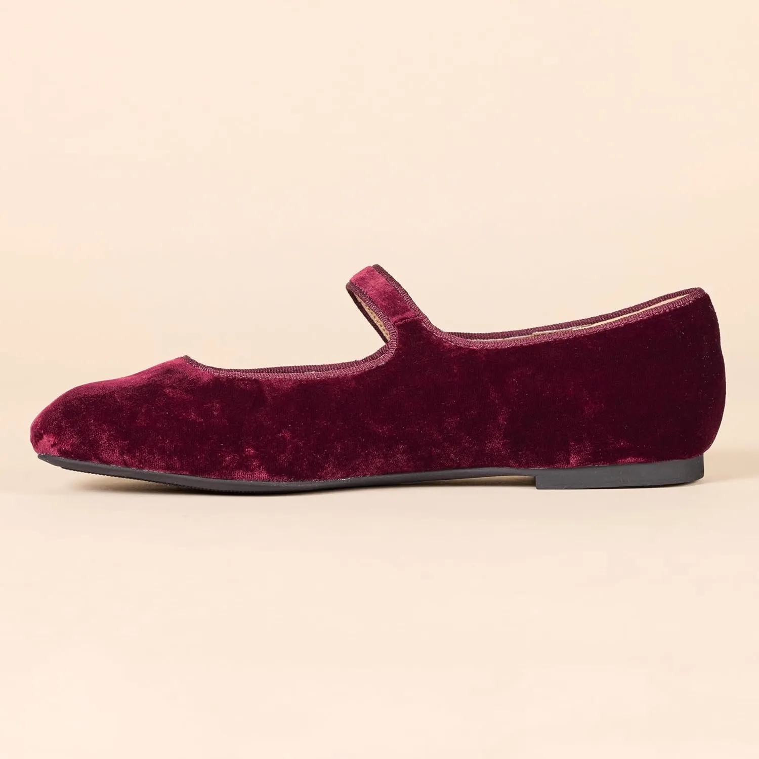 Amazon Essentials Women's Mary Jane Ballet Flat