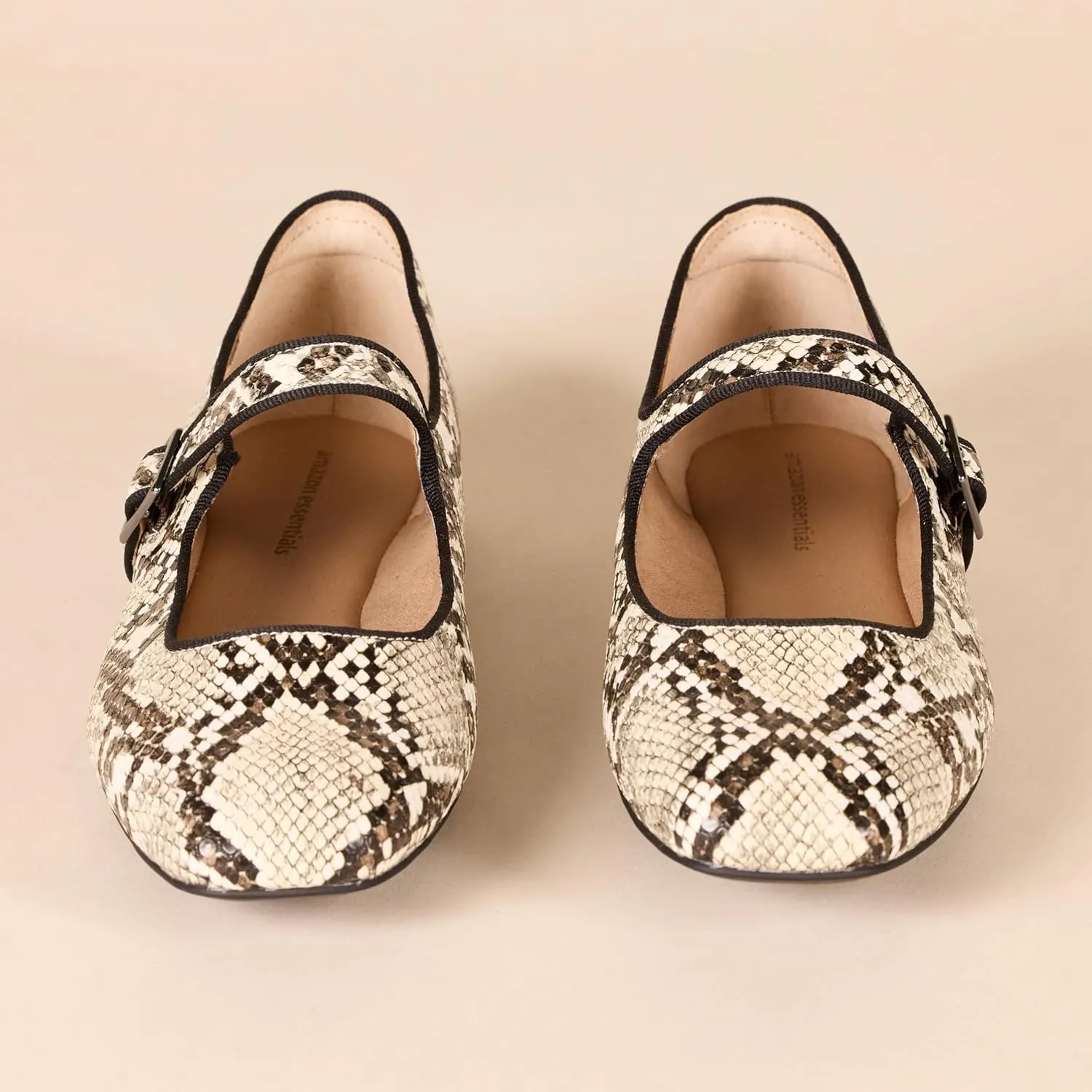 Amazon Essentials Women's Mary Jane Ballet Flat