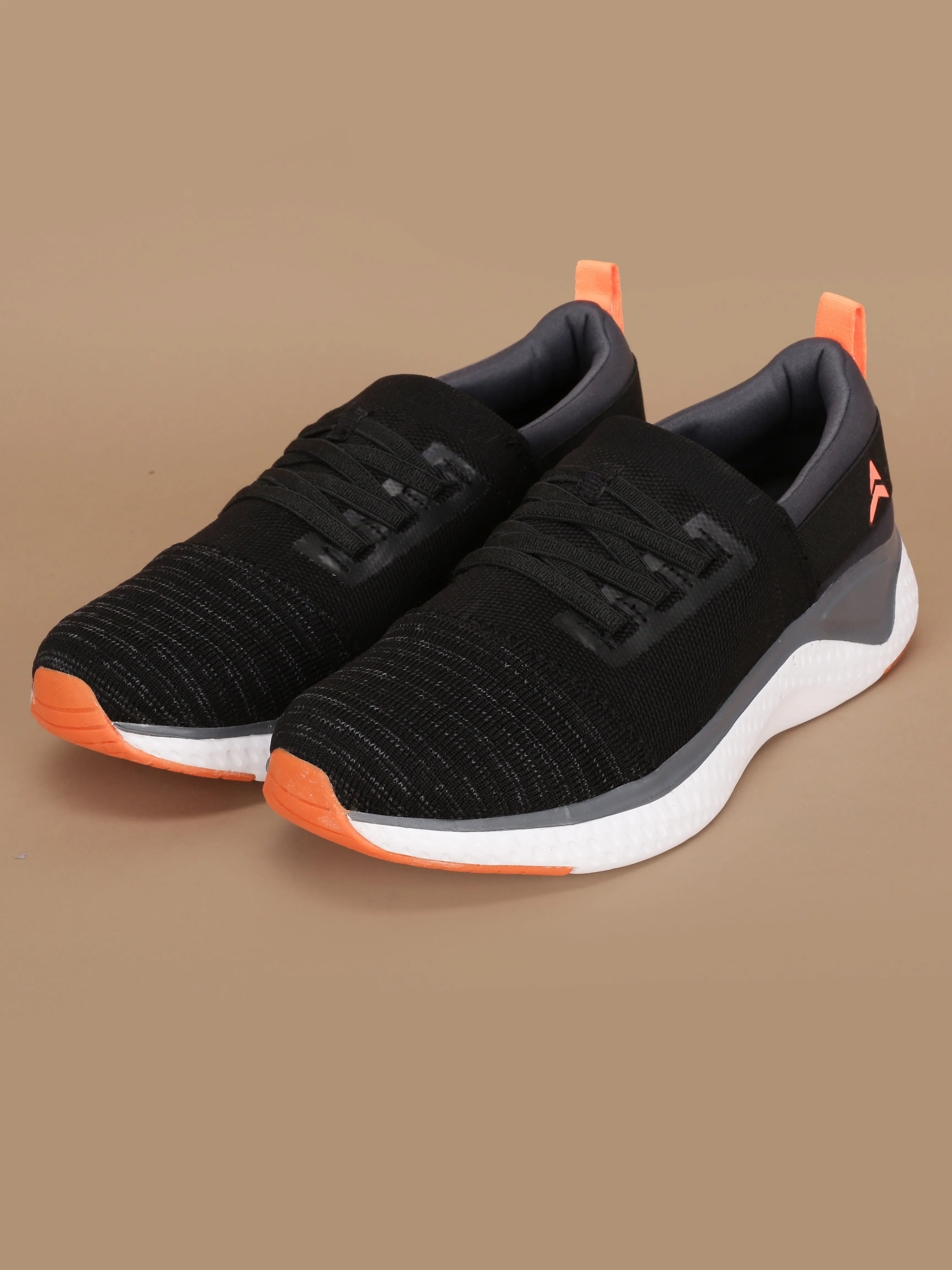 Avant Women's SwiftFit Slip-On Walking Shoes - Black
