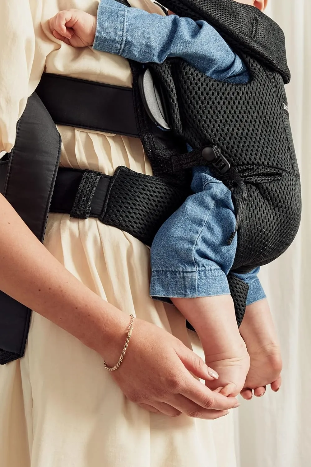 BabyBjörn Baby Carrier Free, 3D Mesh, Black
