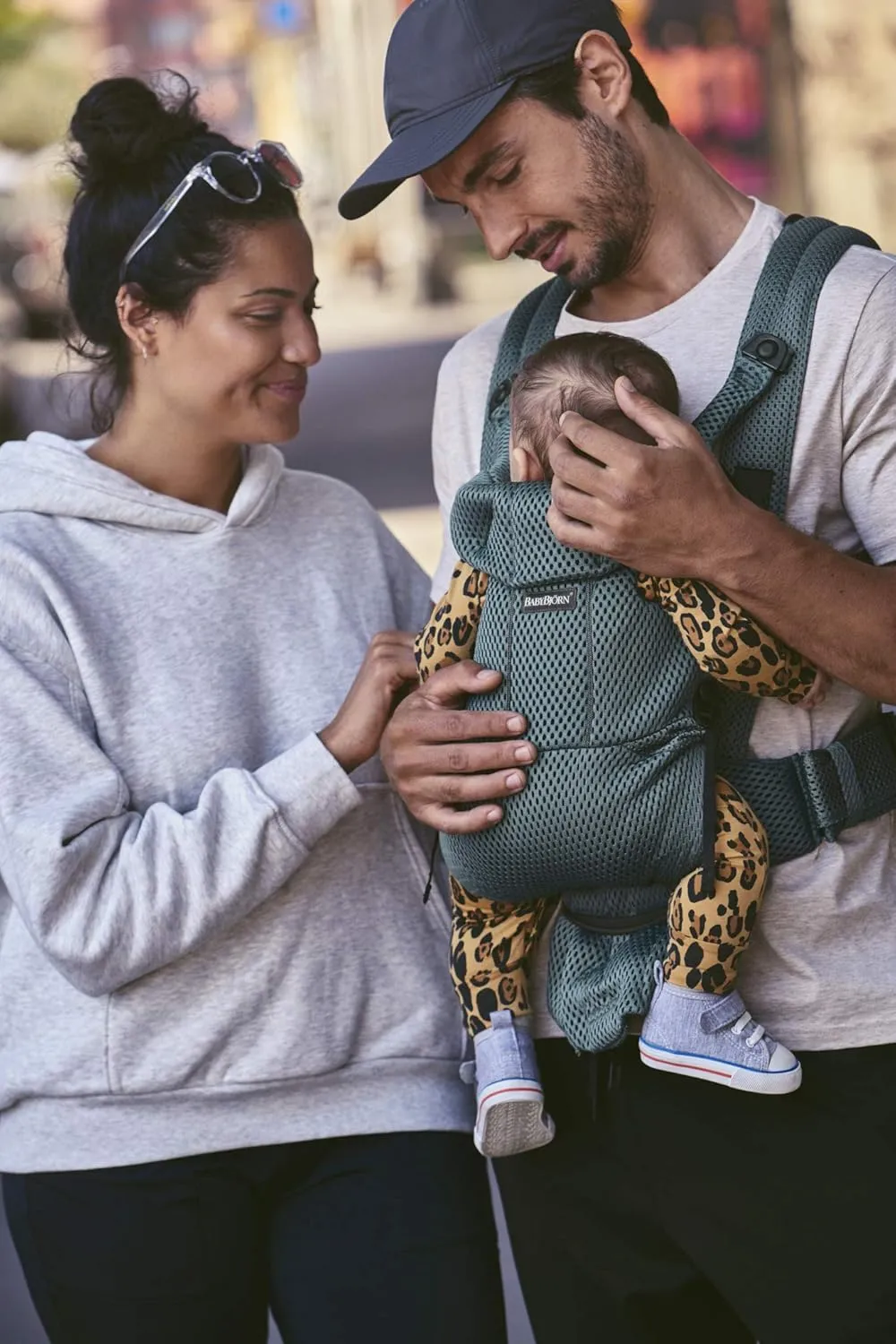 BabyBjörn Baby Carrier Free, 3D mesh, Sage Green