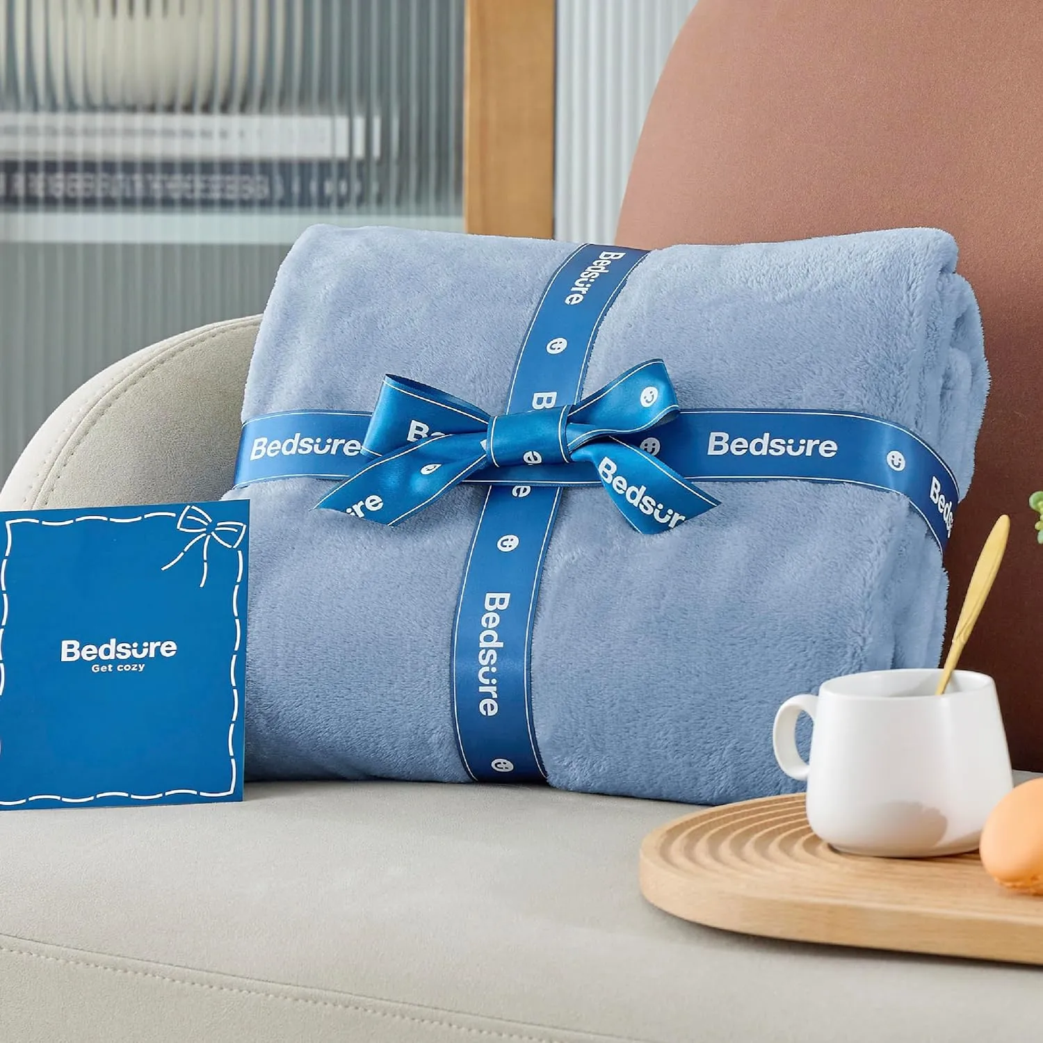 Bedsure Fleece Bed Blankets Queen Size Light Blue - Soft Lightweight Plush Fuzzy Cozy Luxury Blanket Microfiber, 90x90 inches