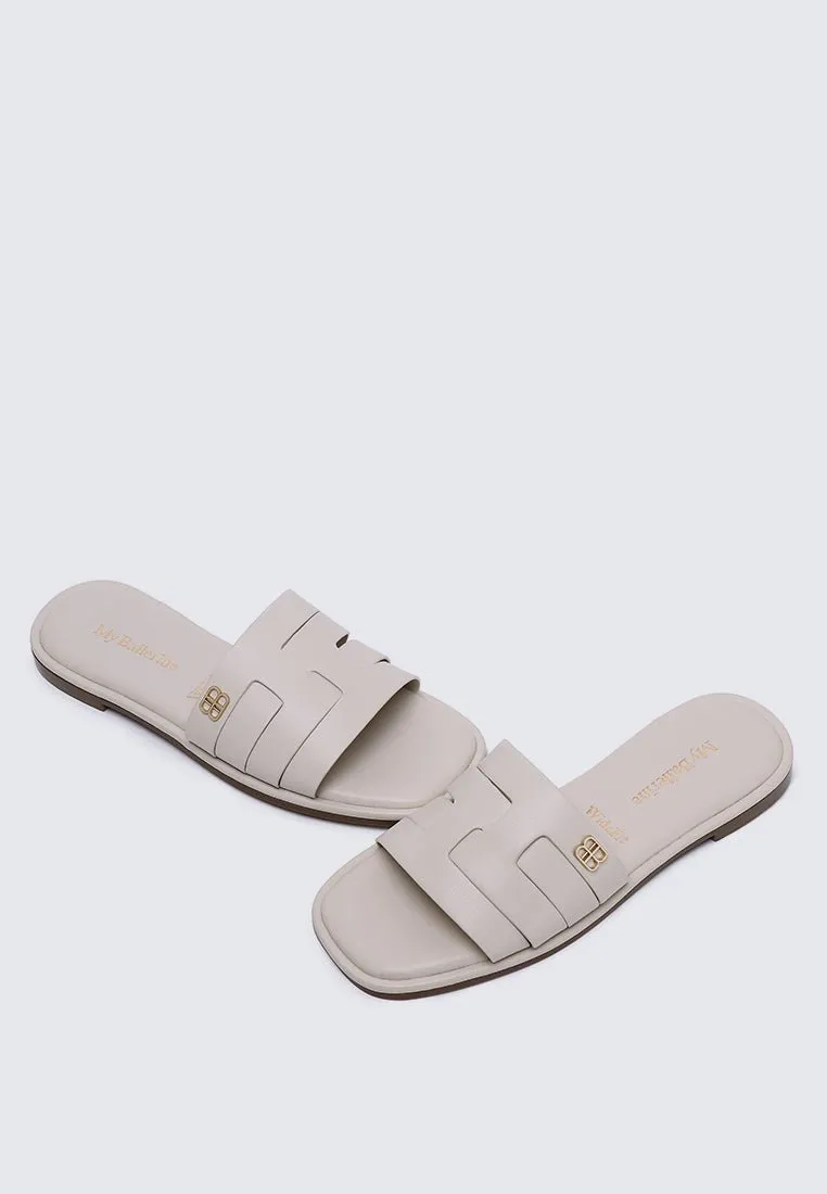 Bobi Comfy Sandal In Almond