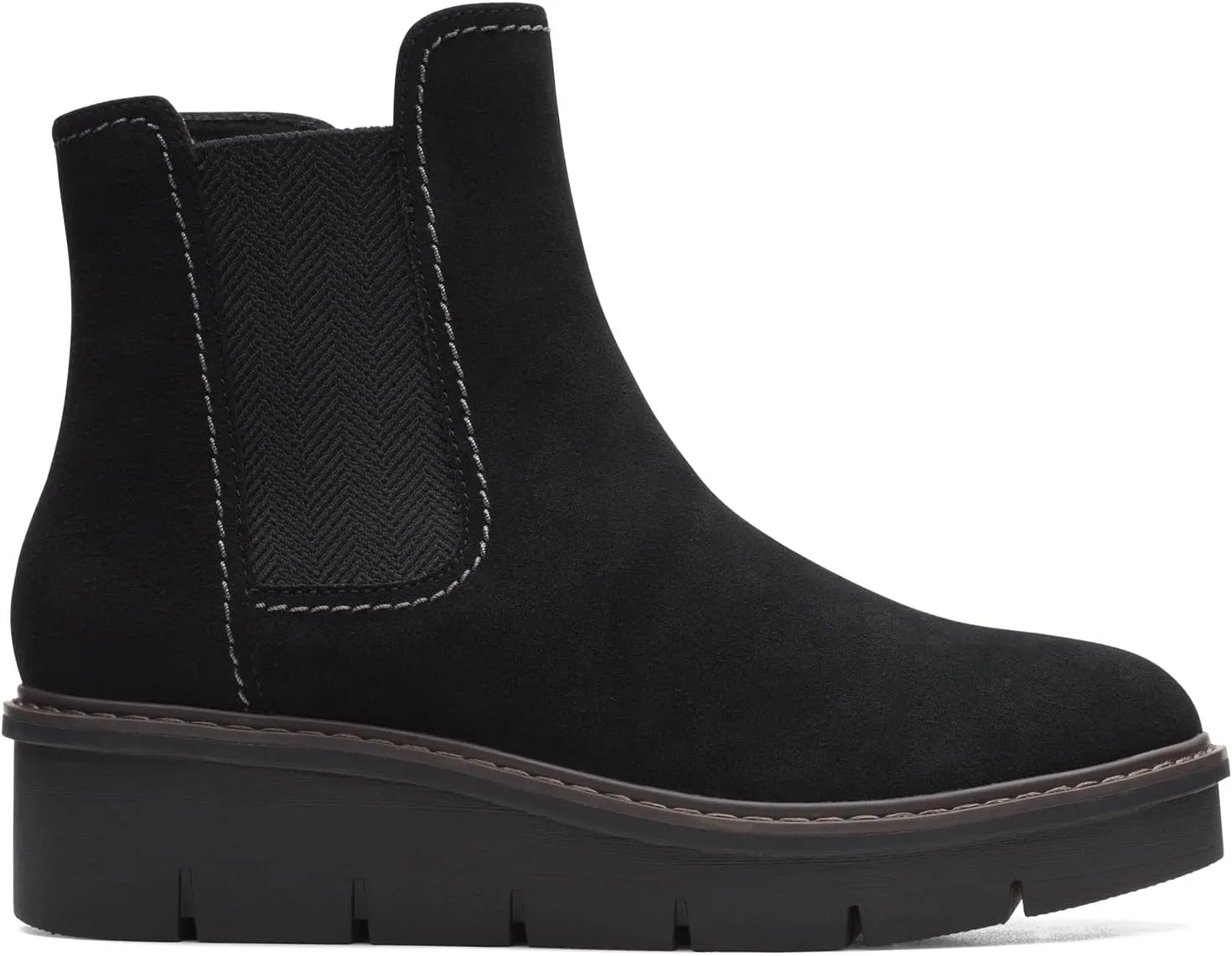Clarks Women's Airabell Move Chelsea Boot