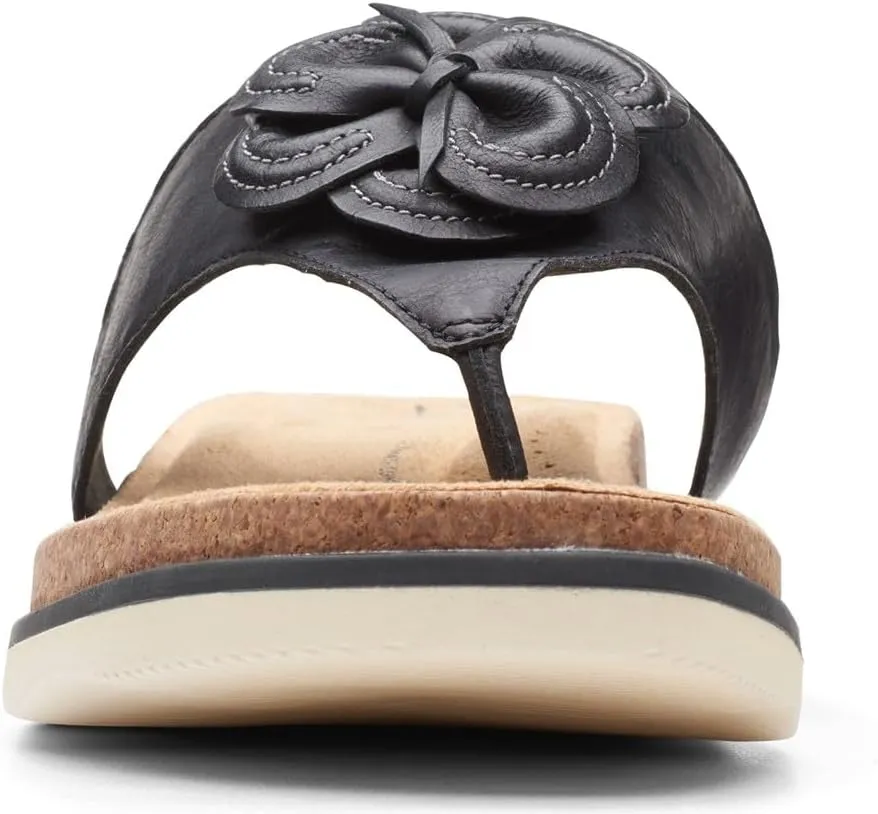Clarks Women's Brynn Style Flat Sandal