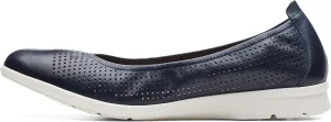 Clarks Women's Jenette Ease Ballet Flat