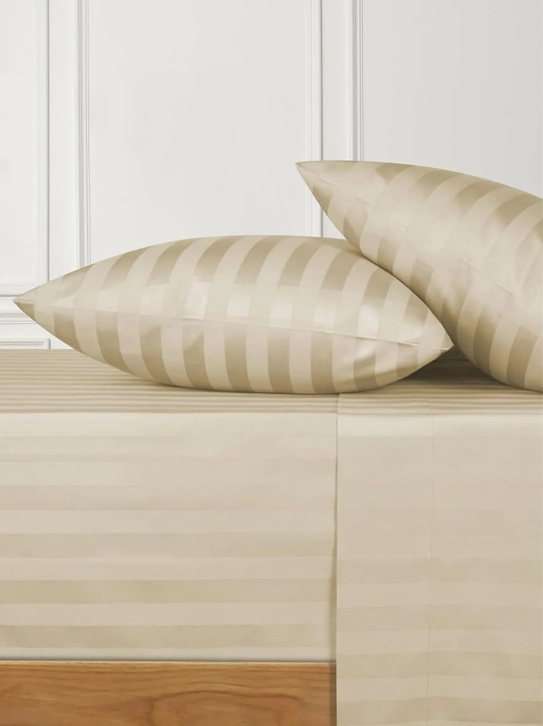 Damask Stripe Queen Size 4 Piece Bed Sheet Set and 1 Piece Duvet Cover (Fitted Sheet Fits Upto 17 inch Deep Pocket) 1000 Thread Count 100% Egyptian Cotton 5 PC Damask Sheets - Beige