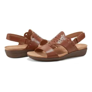 Easy Spirit Women's Burlie Flat Sandal, Medium Brown, 11