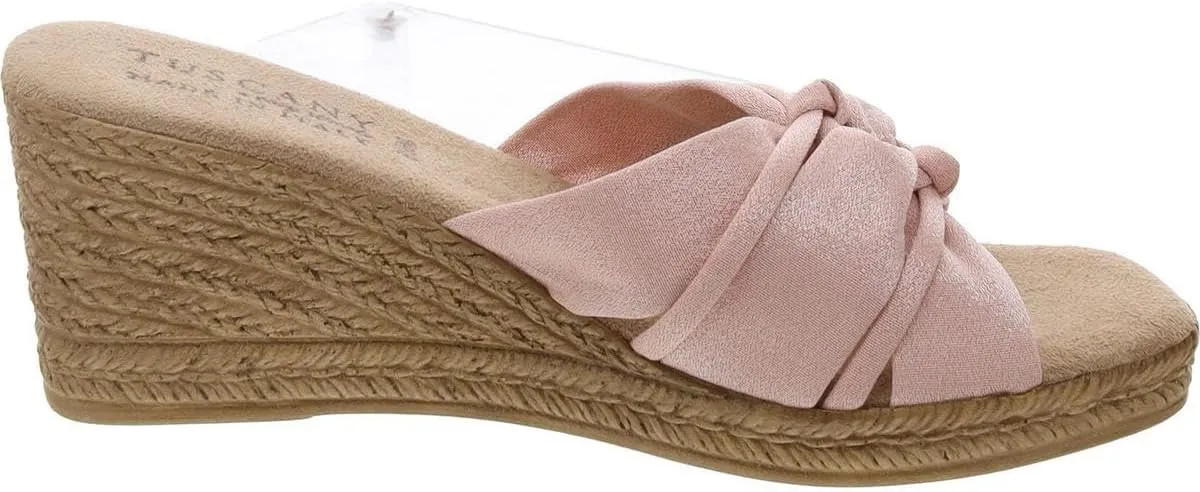 Easy Street Women's Ghita Wedge Sandal