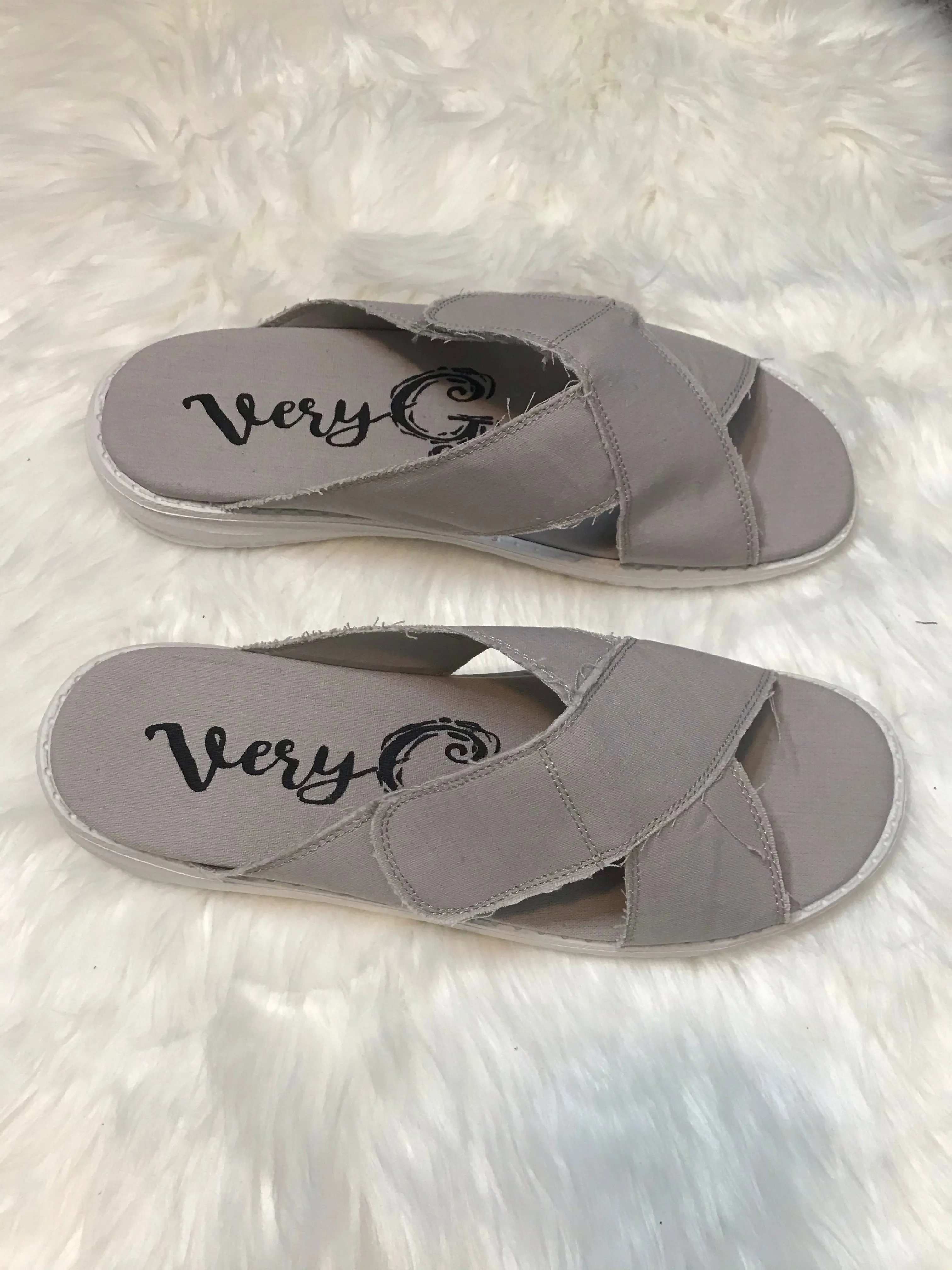 Gypsy Jazz Ocean Sandal- Gray