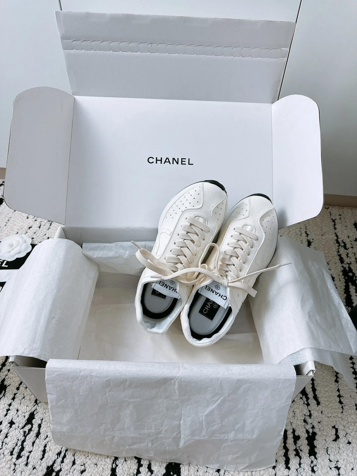 In Cowhide Soft Sneaker 35mm CHANEL Quick resolution White Convenient delivery 144691