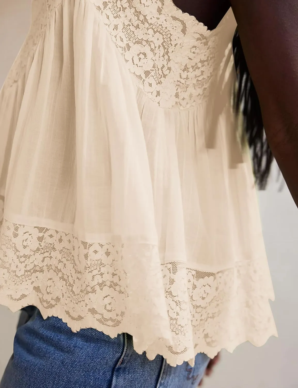 Livtany Women Lace Trim Scalloped Hem Tank Top Sleeveless Backless Peplum Flowy Cami Top Spaghetti Strap V Neck Sexy Camisole