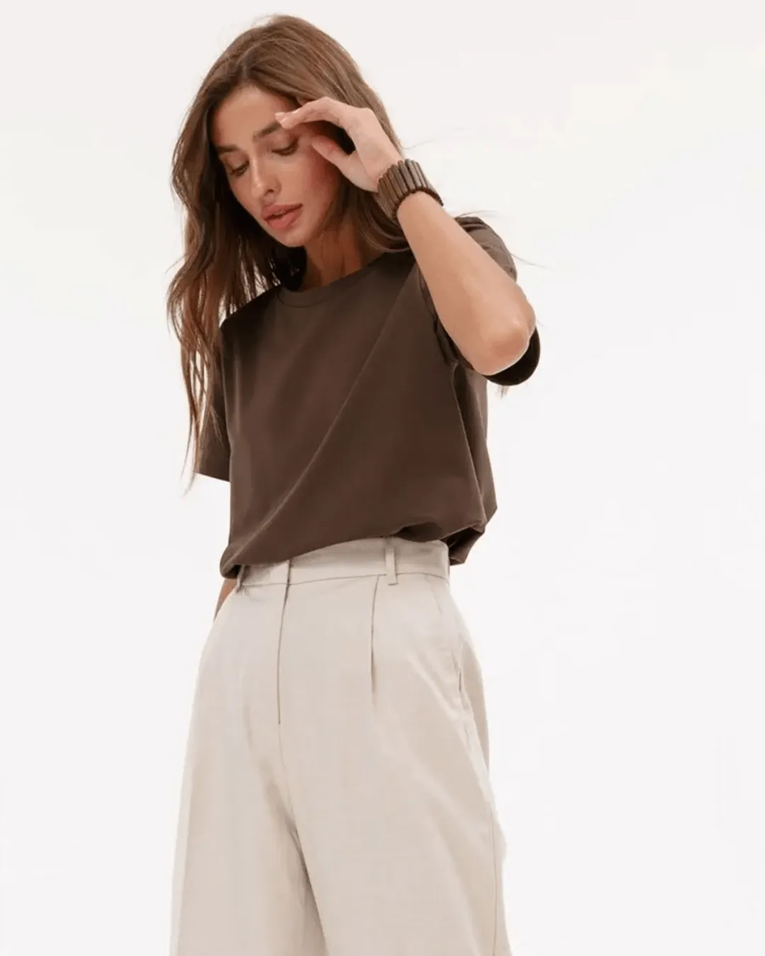 MADDIE MINIMAL BREEZE SHIRT