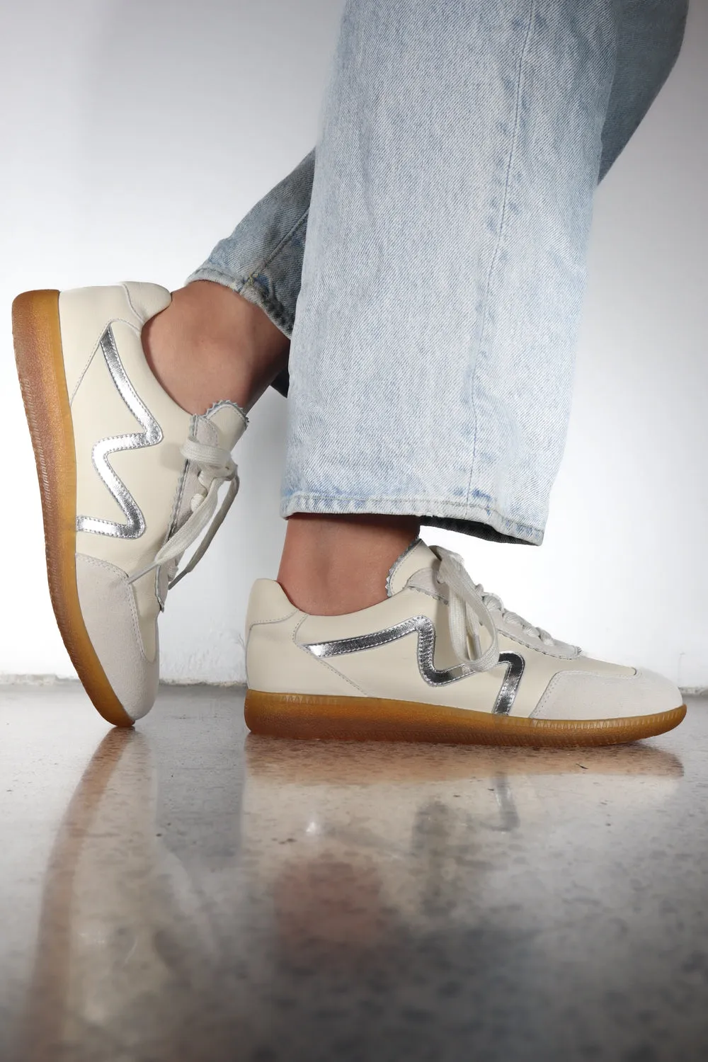 Magnum Sneaker - Ivory Silver