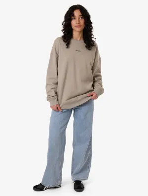Minimal Thrills Slouch Crew - String