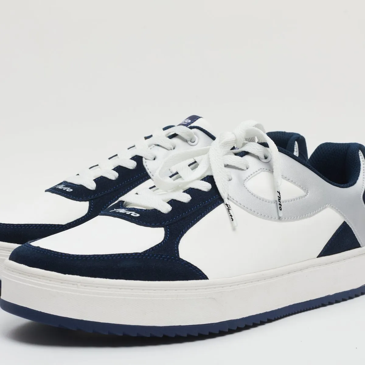 Pluto 1 Golf Sneaker - Midnight Chrome