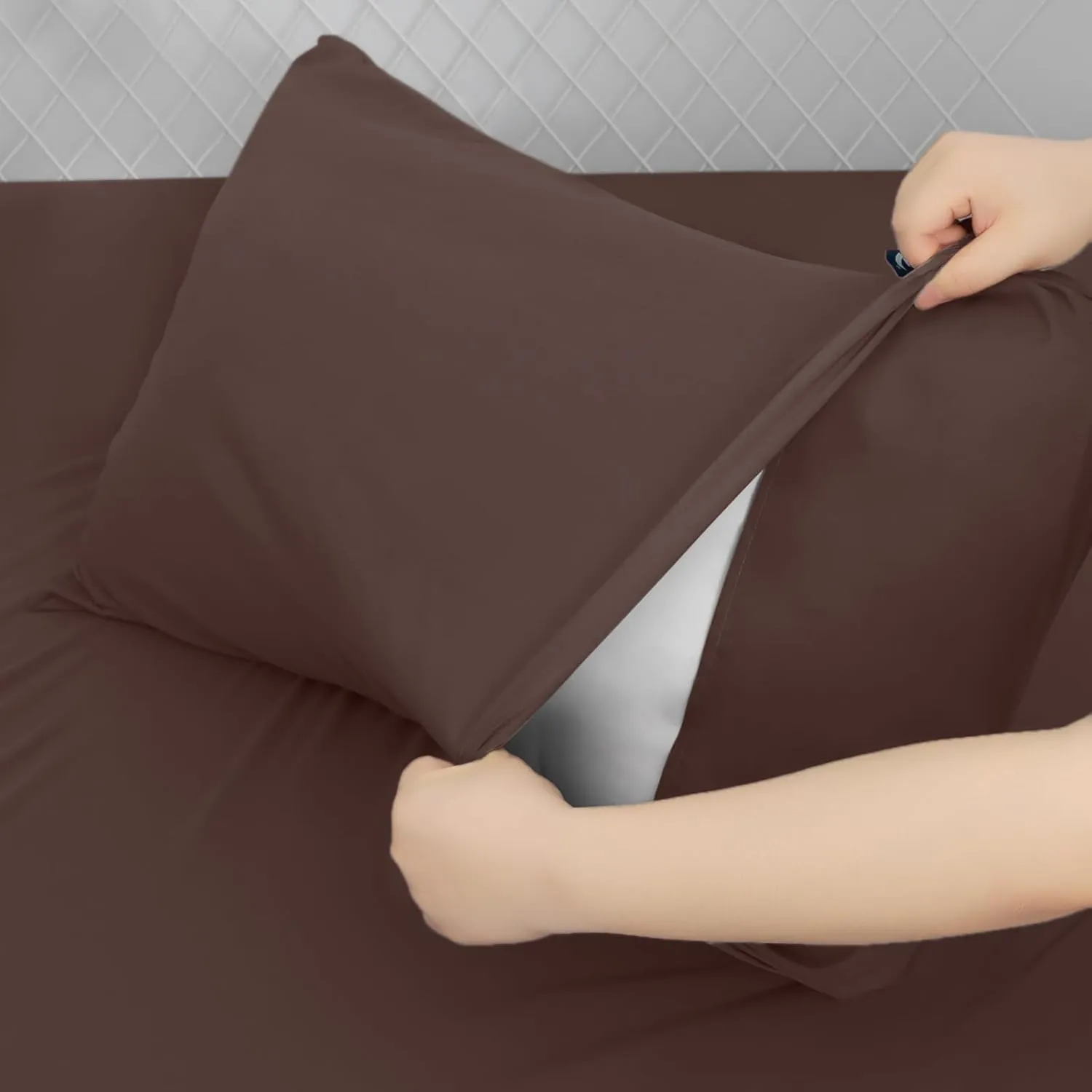Queen Sheet Set for Air Mattress - Sheets Queen Size Bed Set - 3Pcs Side Storage Pocket Fitted Sheet & Pillowcases Easily Fits 16in to 24in Pillow Top Air Bed Mattress - Brown