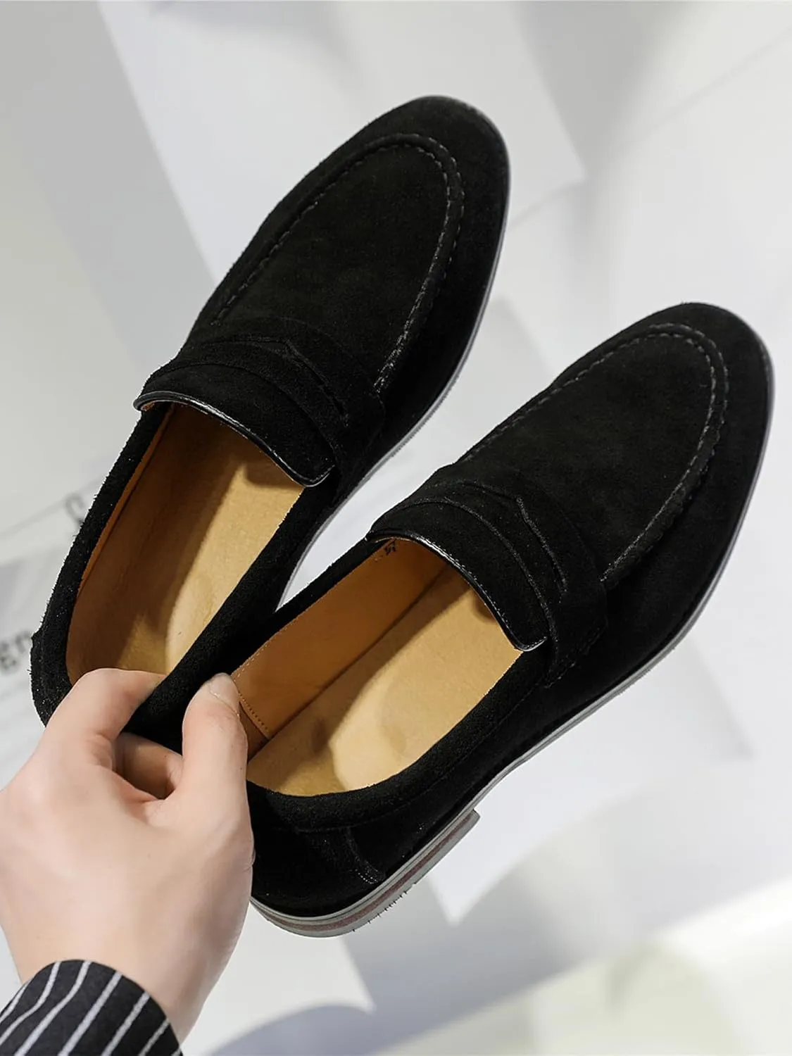 Santimon Penny Loafers for Men, PU Velvet Leather, Moc Toe, Slip-On Dress Casual Office Shoes