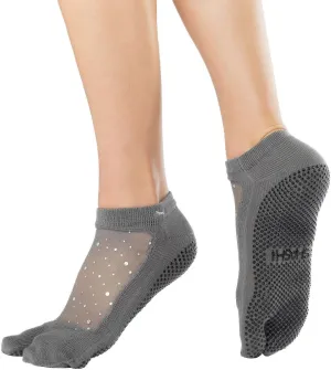 SHASHI Classic and Star Split Toe Socks – Workout Socks Women with Storage Pouch – Non-Slip Grip, Breathable & Cushioned