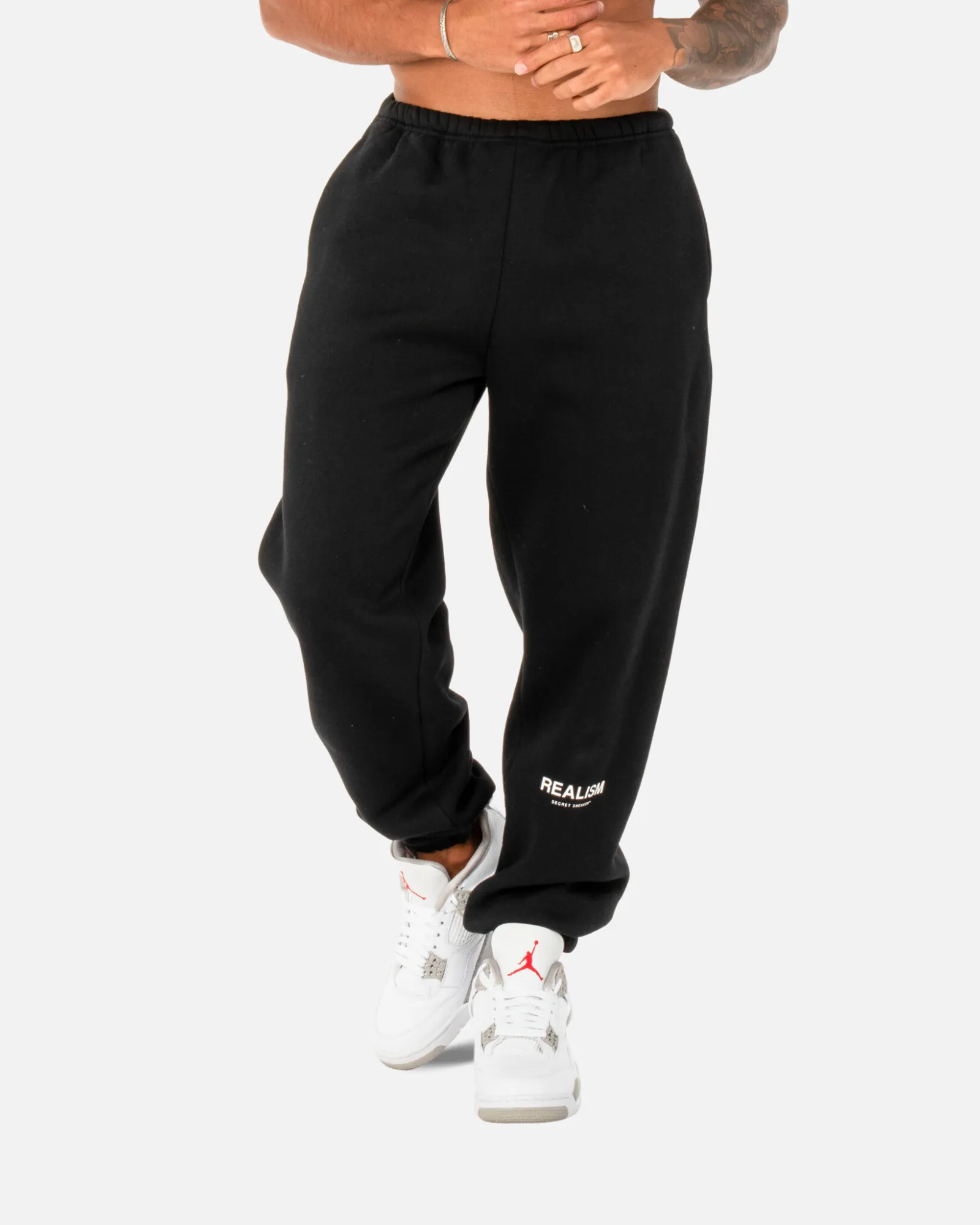 SSS REALISM RENDER SWEATPANTS BLACK