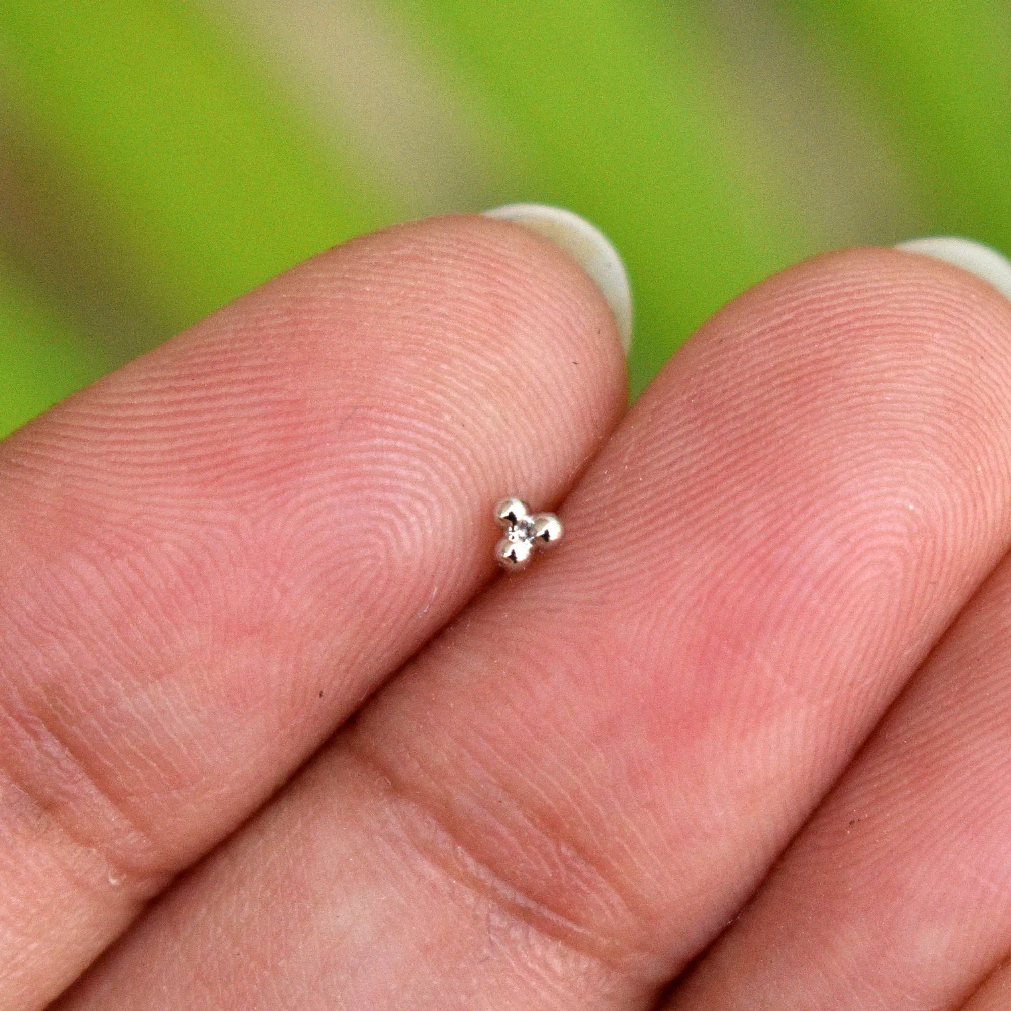 Super Tiny Gold Trinity Stud