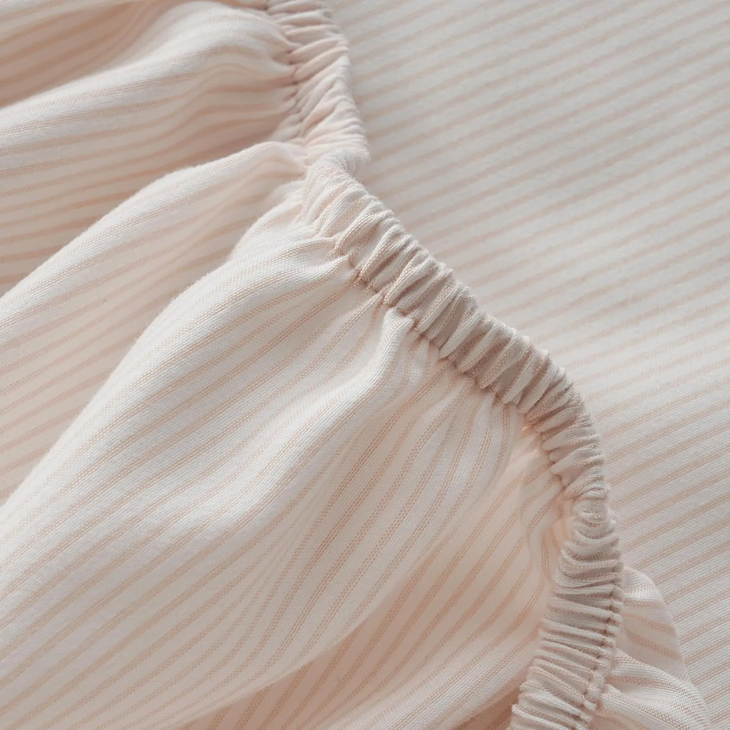 UGG Devon Yarn Dye Sheet Set – Ultra-Soft Microfiber Bedding with Timeless Solid Color Design, Luxurious and Cozy Sheets for a Stylish Bedroom Upgrade (King)