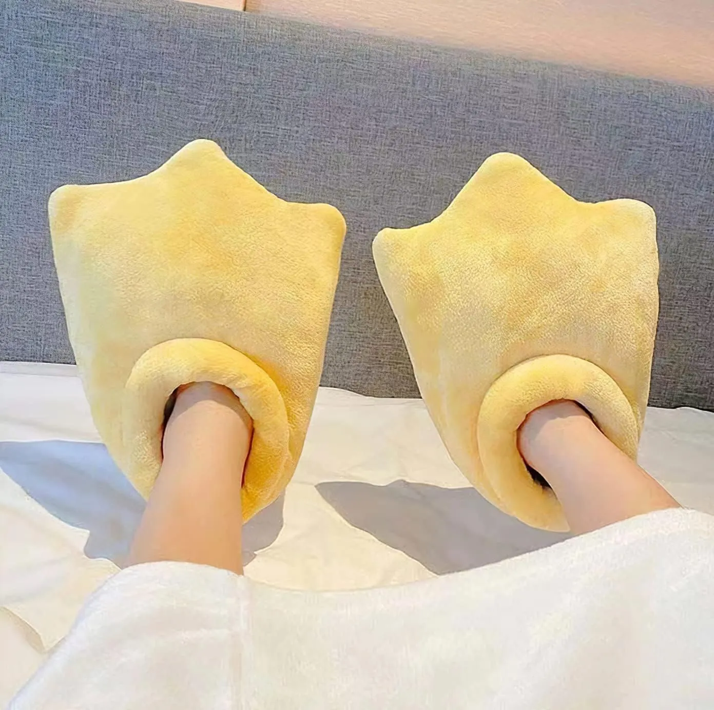 Unisex Novelty Cute Animal Feet Slippers Indoor House Plush Slippers Funny Christmas Halloween Gifts - One Size Fits Most