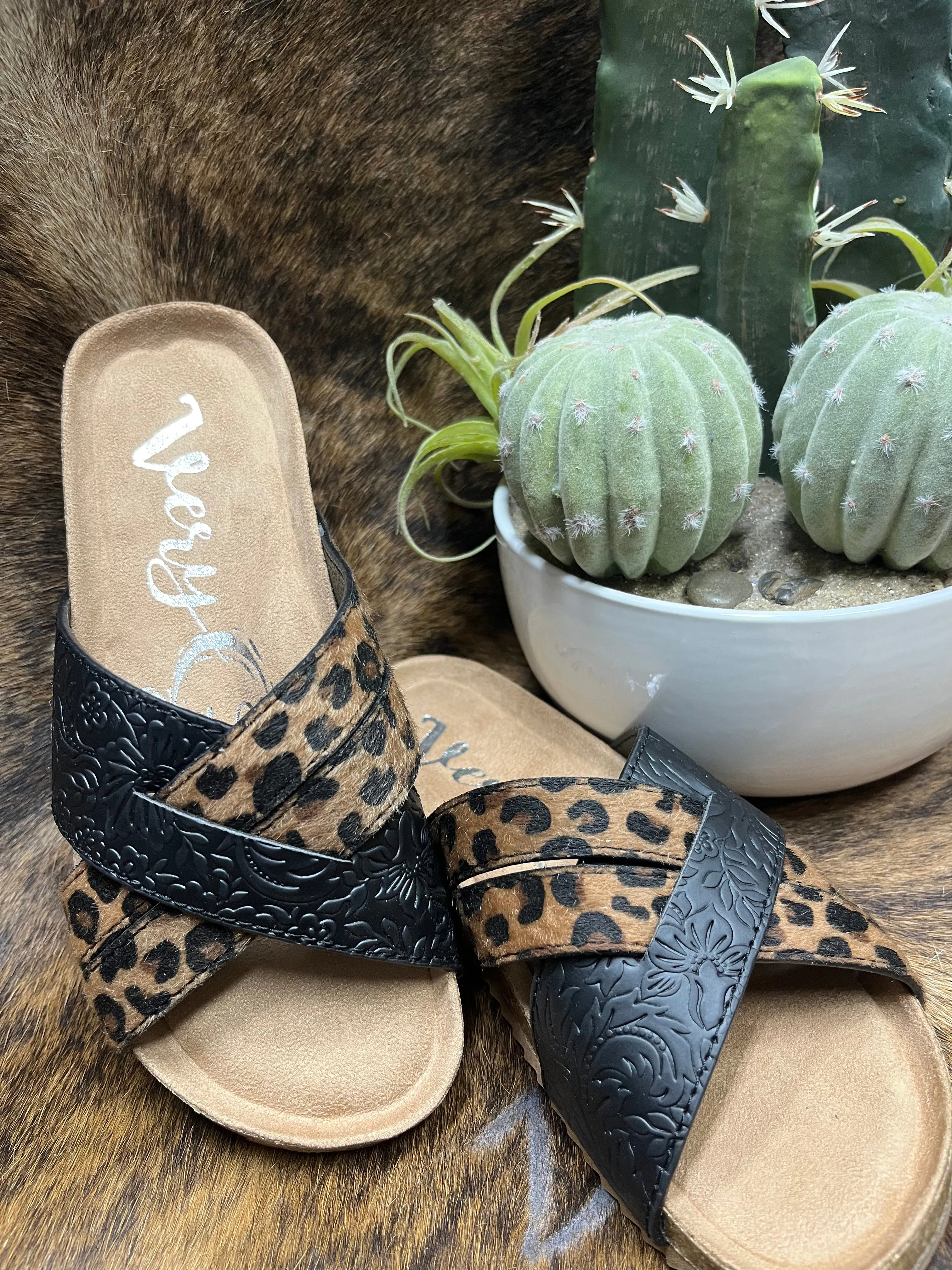 Very G Ari Black Leopard Sandal