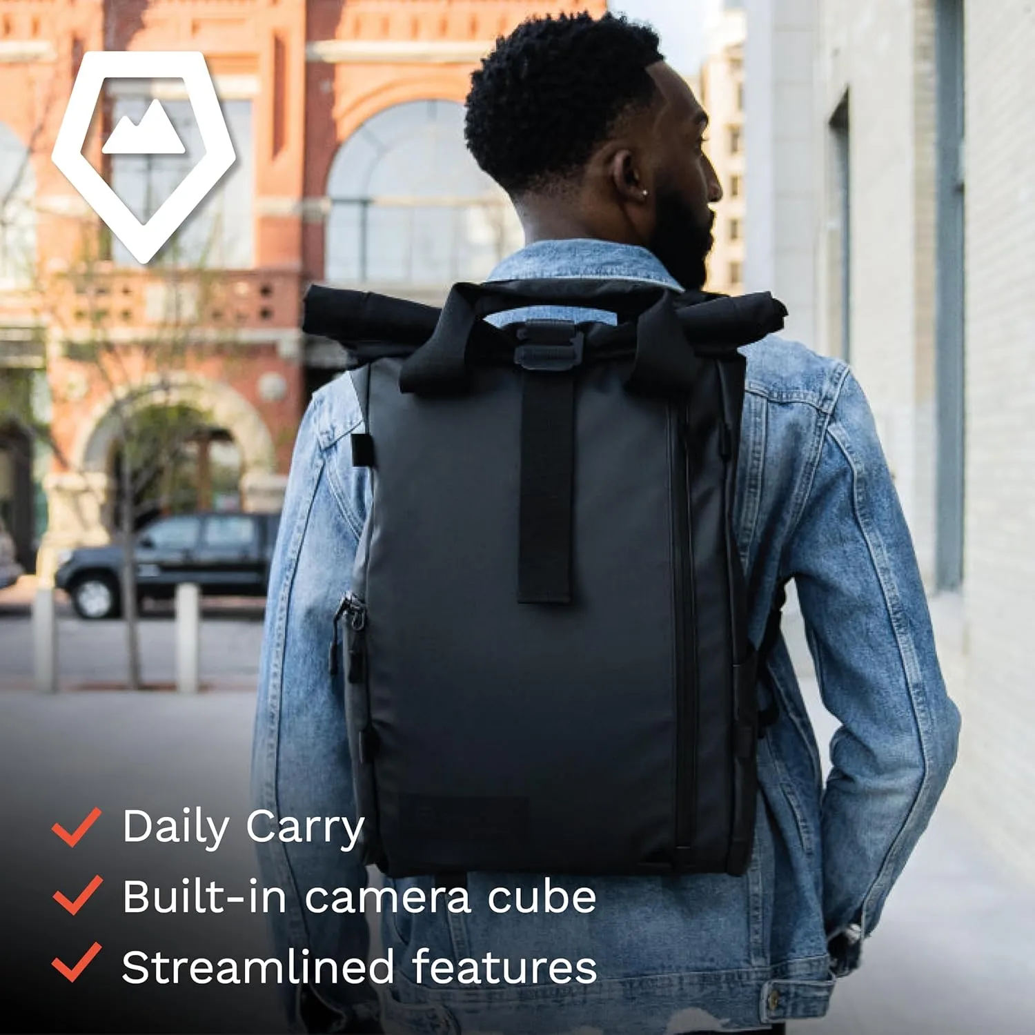 WANDRD PRVKE Lite - Photography Bag - Water Resistant Camera Backpack for Photographers - Anti-Theft Travel Bag with 14-Inch Laptop Sleeve and Fleece-Lined Pockets (Black)