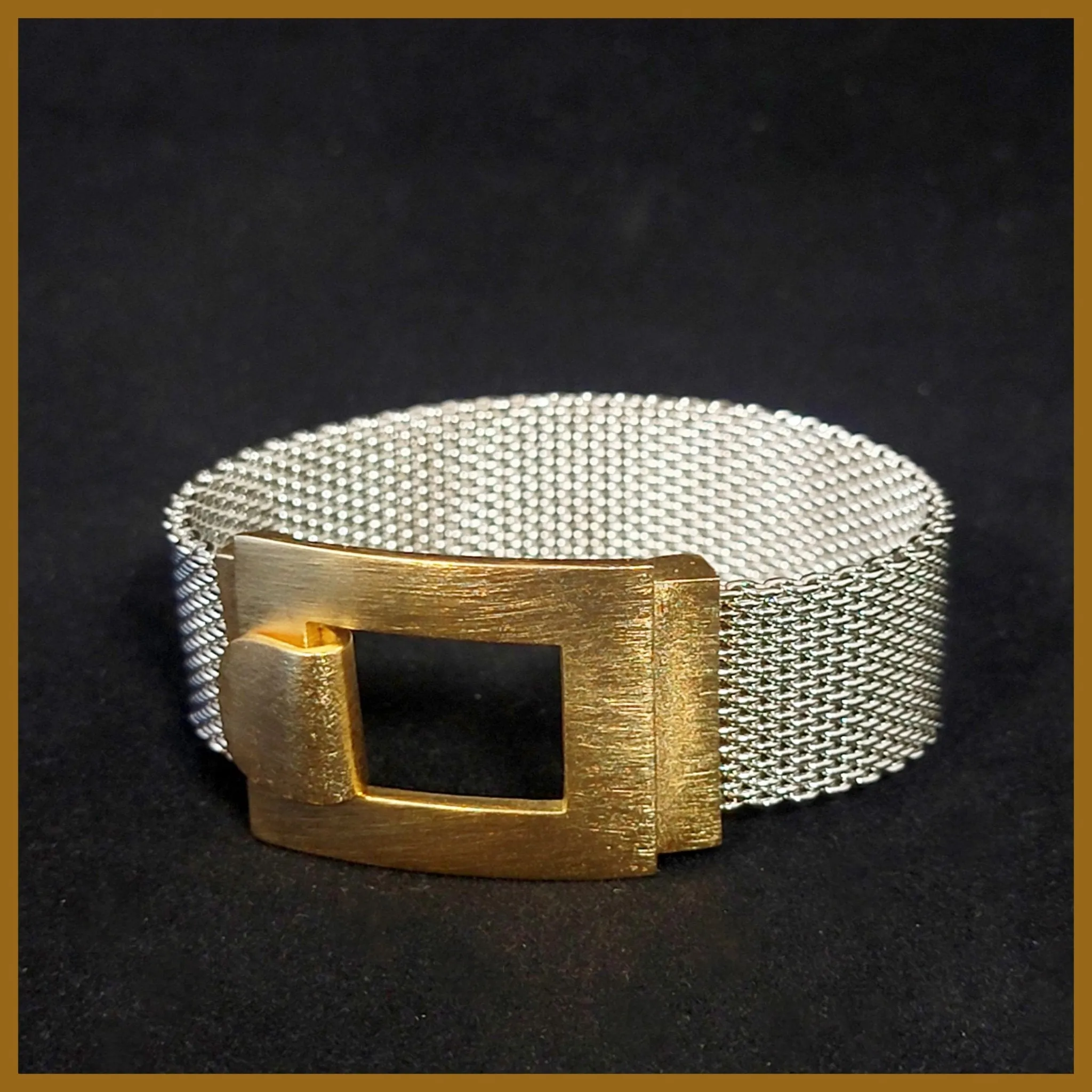 Wide Mesh Buckle Bracelet
