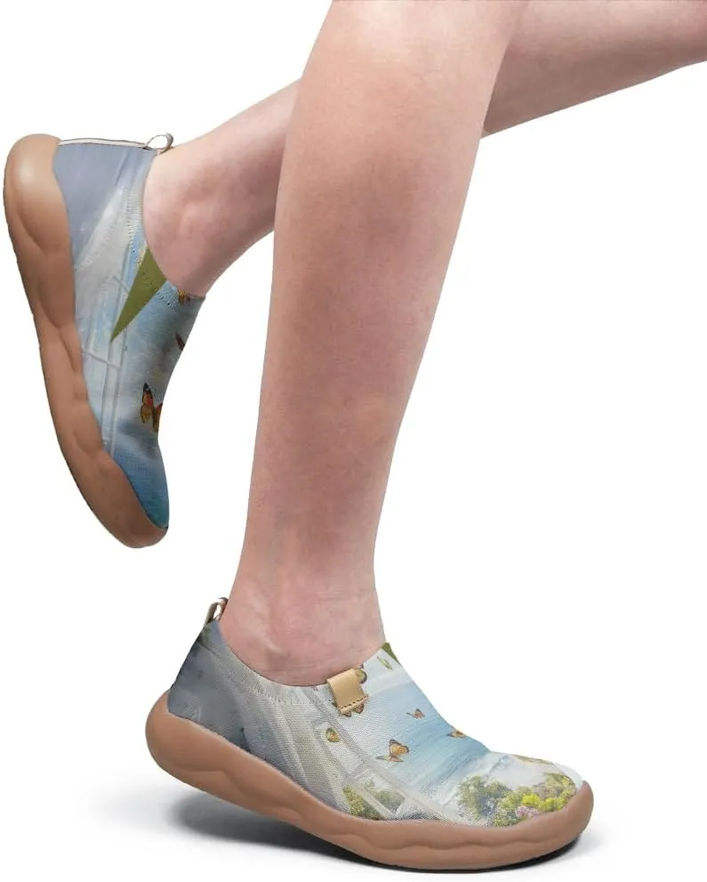 Women's Knitted Slip-on Casual Shoes are Comfortable, Lightweight, Fashionable, Artistic, and Painted Travel Shoes