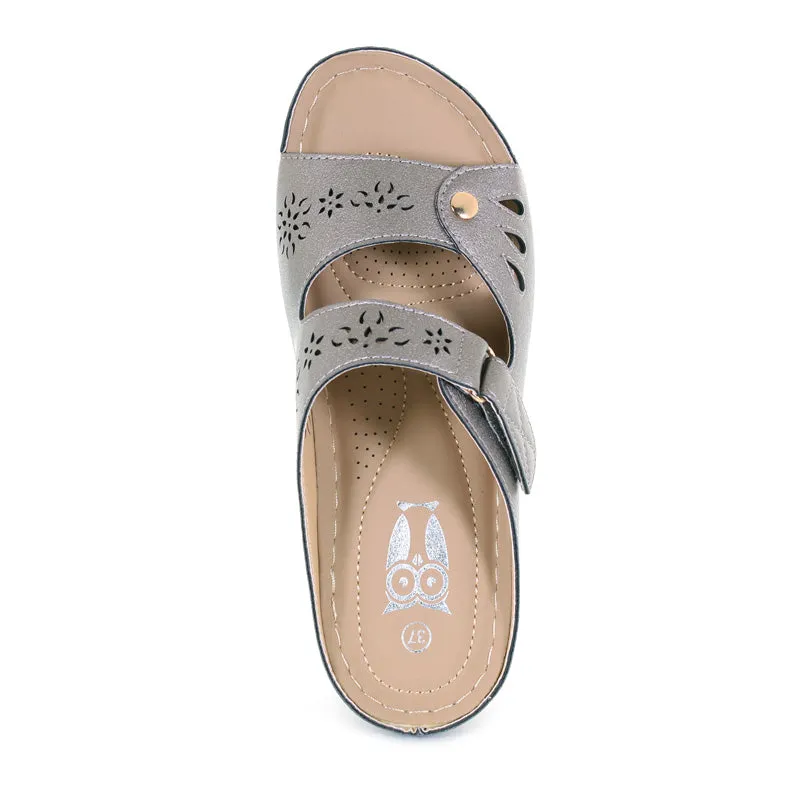 Womens Larissa Wedge Sandal Pewter