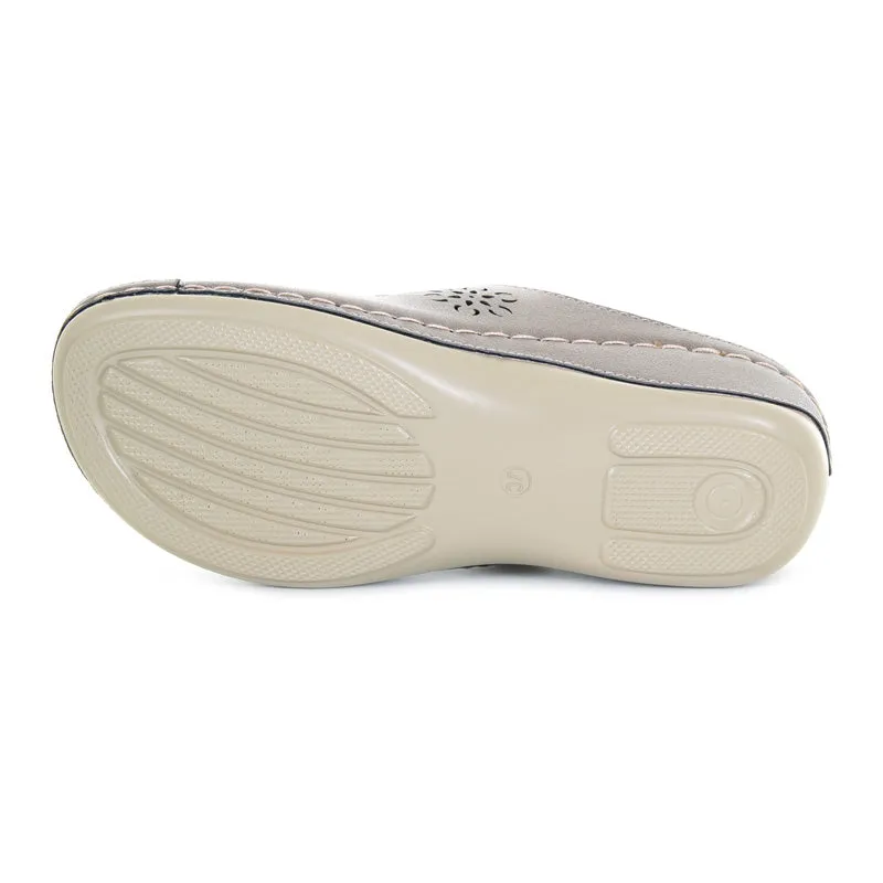 Womens Larissa Wedge Sandal Pewter