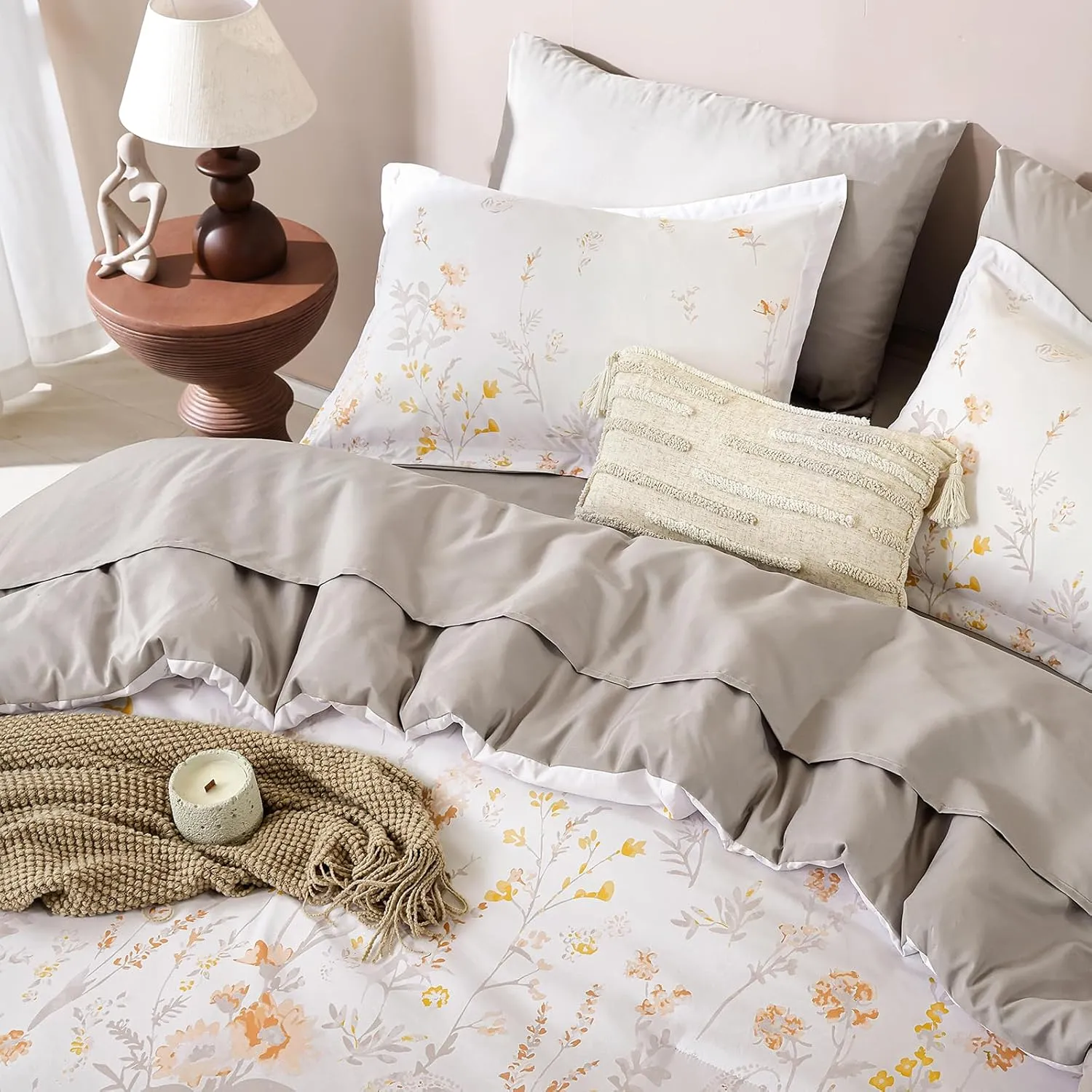 Yiran Grey Floral Comforter Set Queen Size, 7 Piece Cute Watercolour Comforter Bedding Set, Bed in a Bag Queen, Soft Microfiber Complete Bedding Set with Sheets for All Season