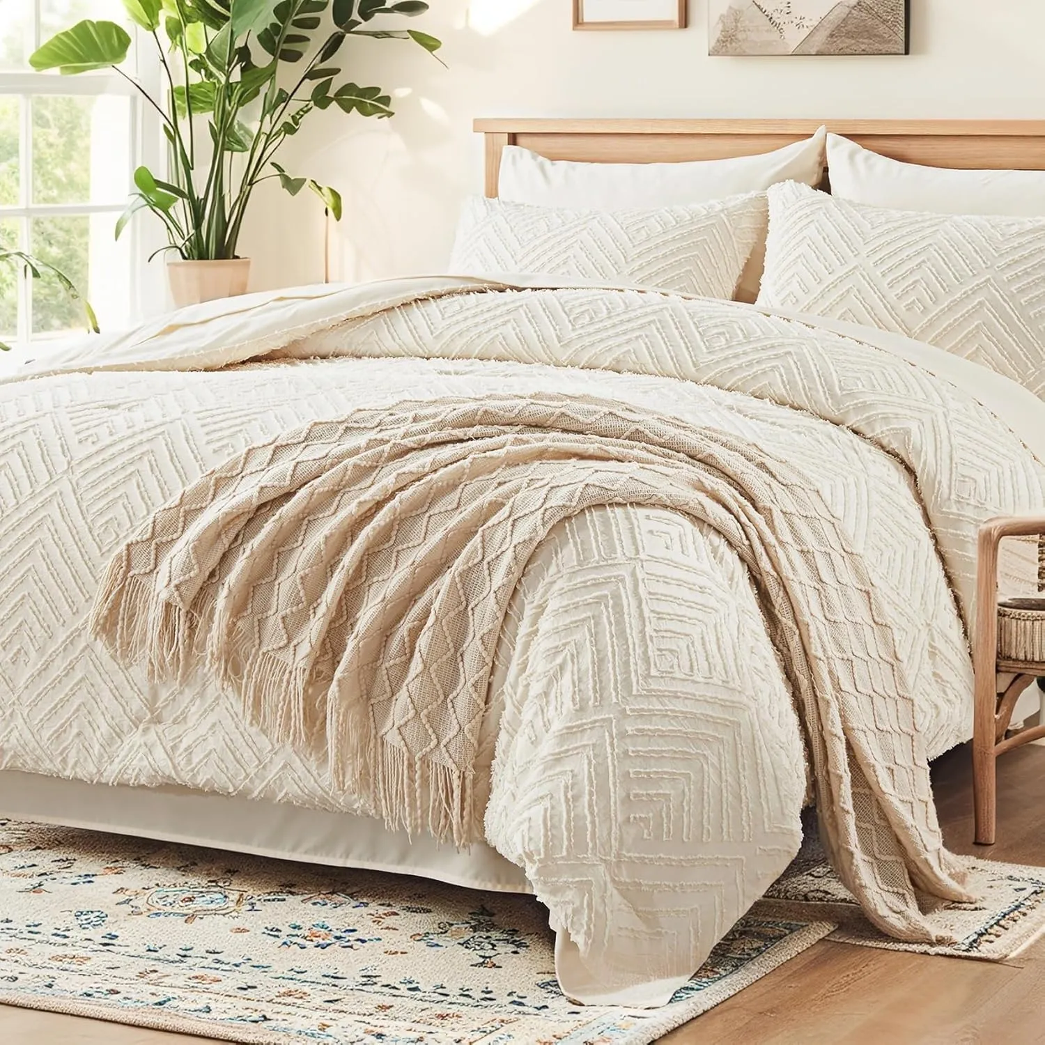 Zzlpp King Comforter Set 7 Pieces, Cream Tufted Bed in a Bag with Comforter and Sheets, All Season Boho Bedding Sets with 1 Comforter, 2 Pillow Shams, 2 Pillowcases, 1 Flat Sheet, 1 Fitted Sheet